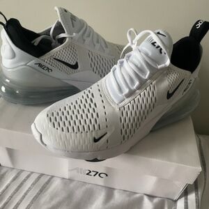 Nike - Air Max 270 *BRAND NEW*